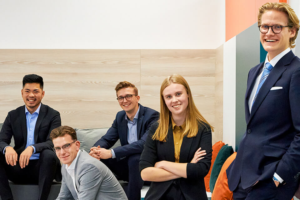 Duales Studium Bei Der Stadt Hamburg Duales Studium bei Hamburg Commercial Bank AG | Wegweiser-Duales-Studium.de