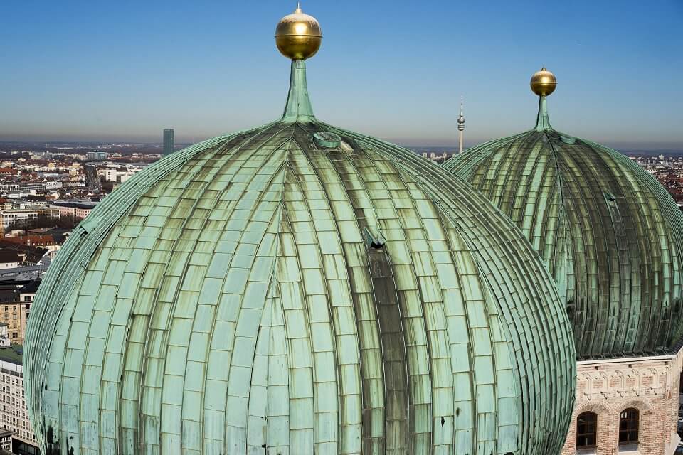 Eines der Wahrzeichen der bayerischen Landeshauptstadt München: die Frauenkirche.
